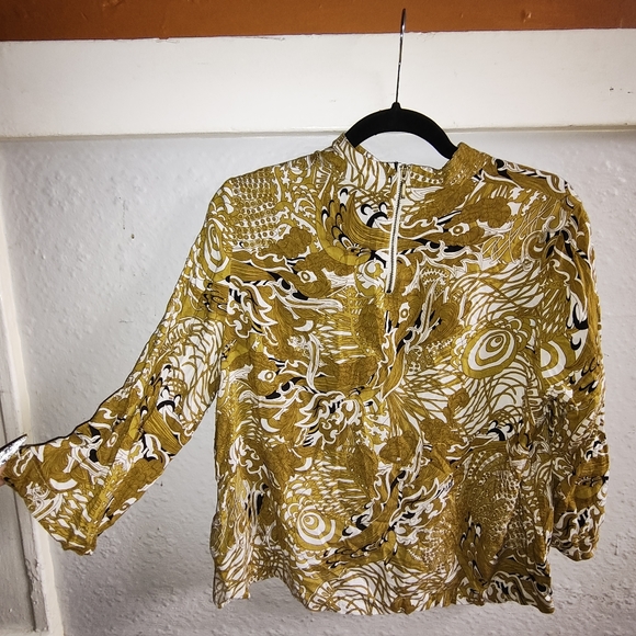 Blouse - Picture 2 of 4